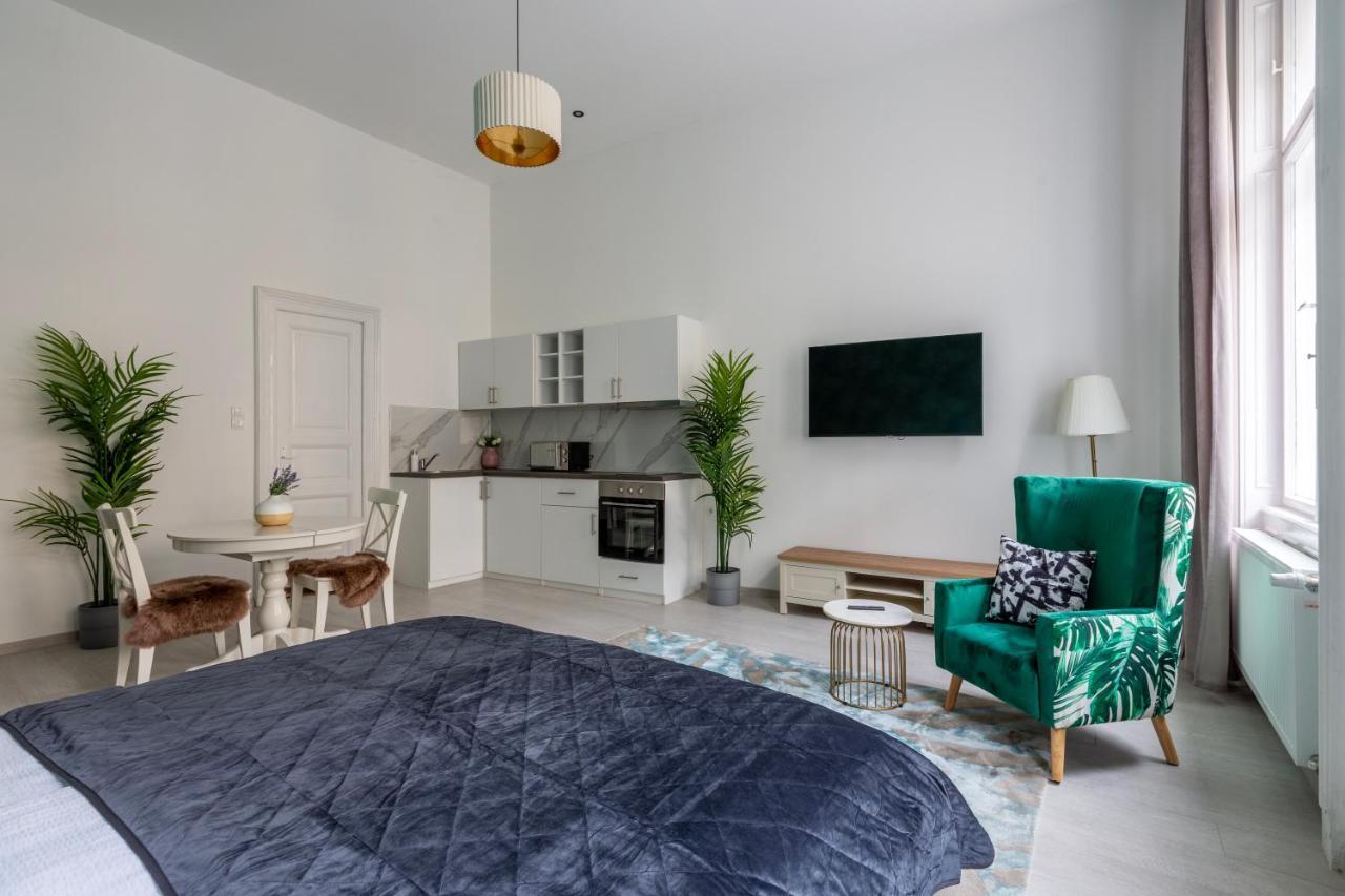 Lh Gallery Apartments Budapest Esterno foto