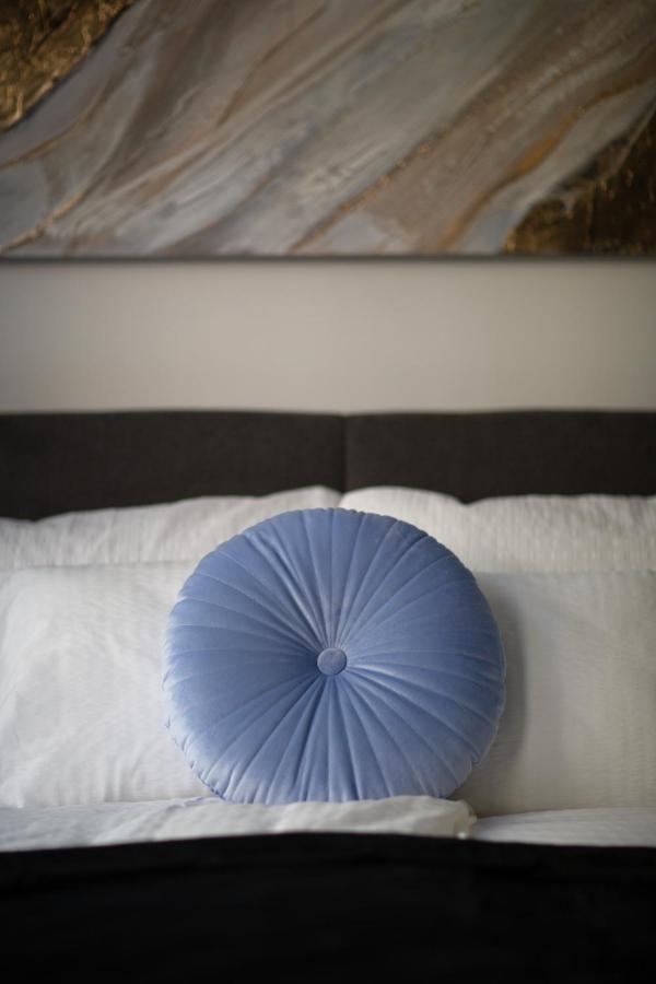 Lh Gallery Apartments Budapest Esterno foto